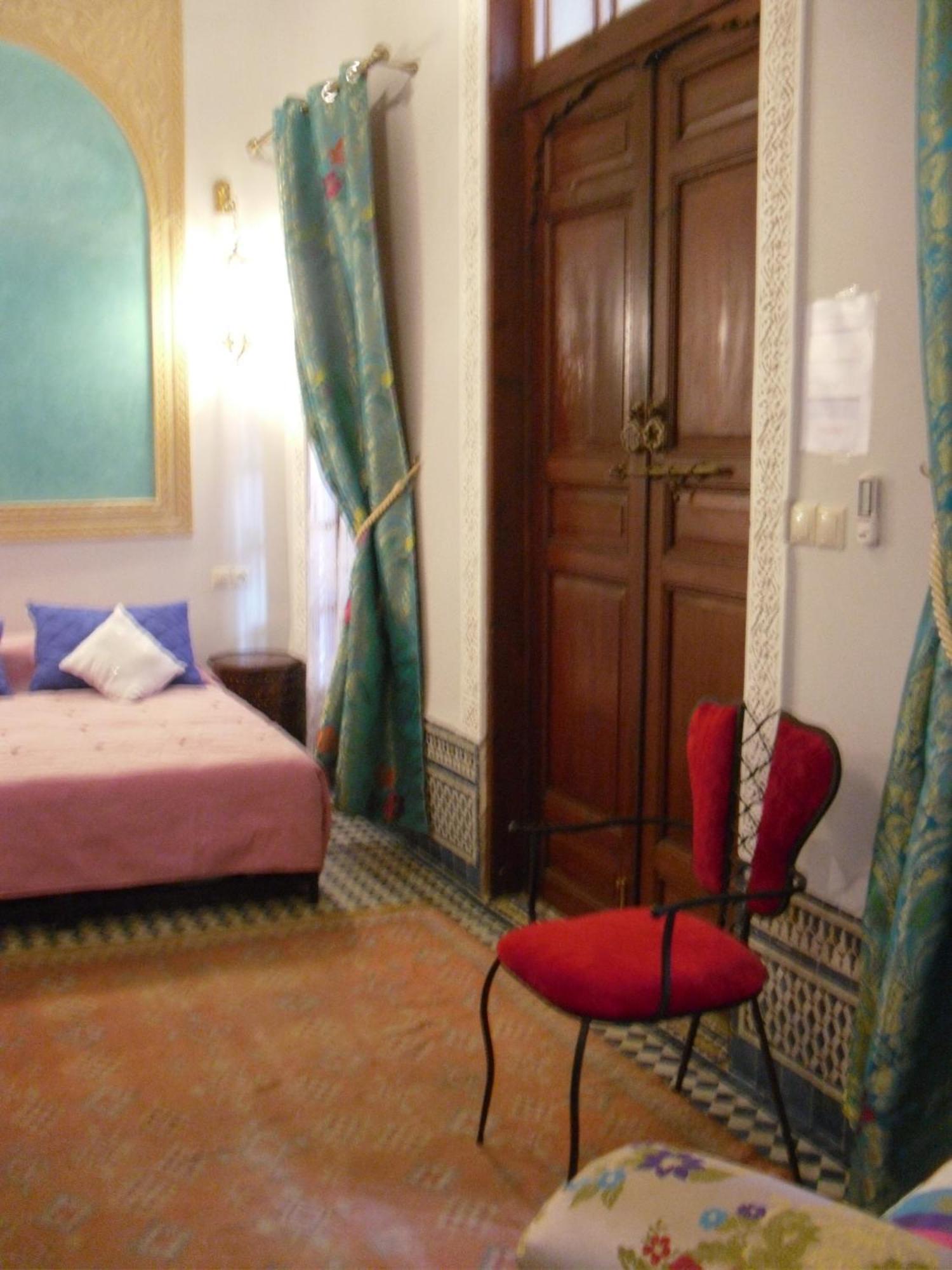 Riad Letchina Fès Rum bild