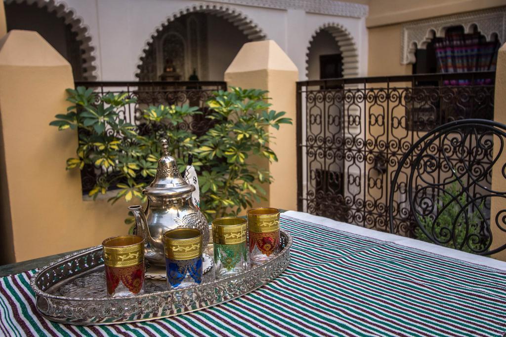 Riad Letchina Fès Exteriör bild