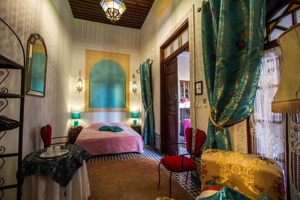Riad Letchina Fès Rum bild